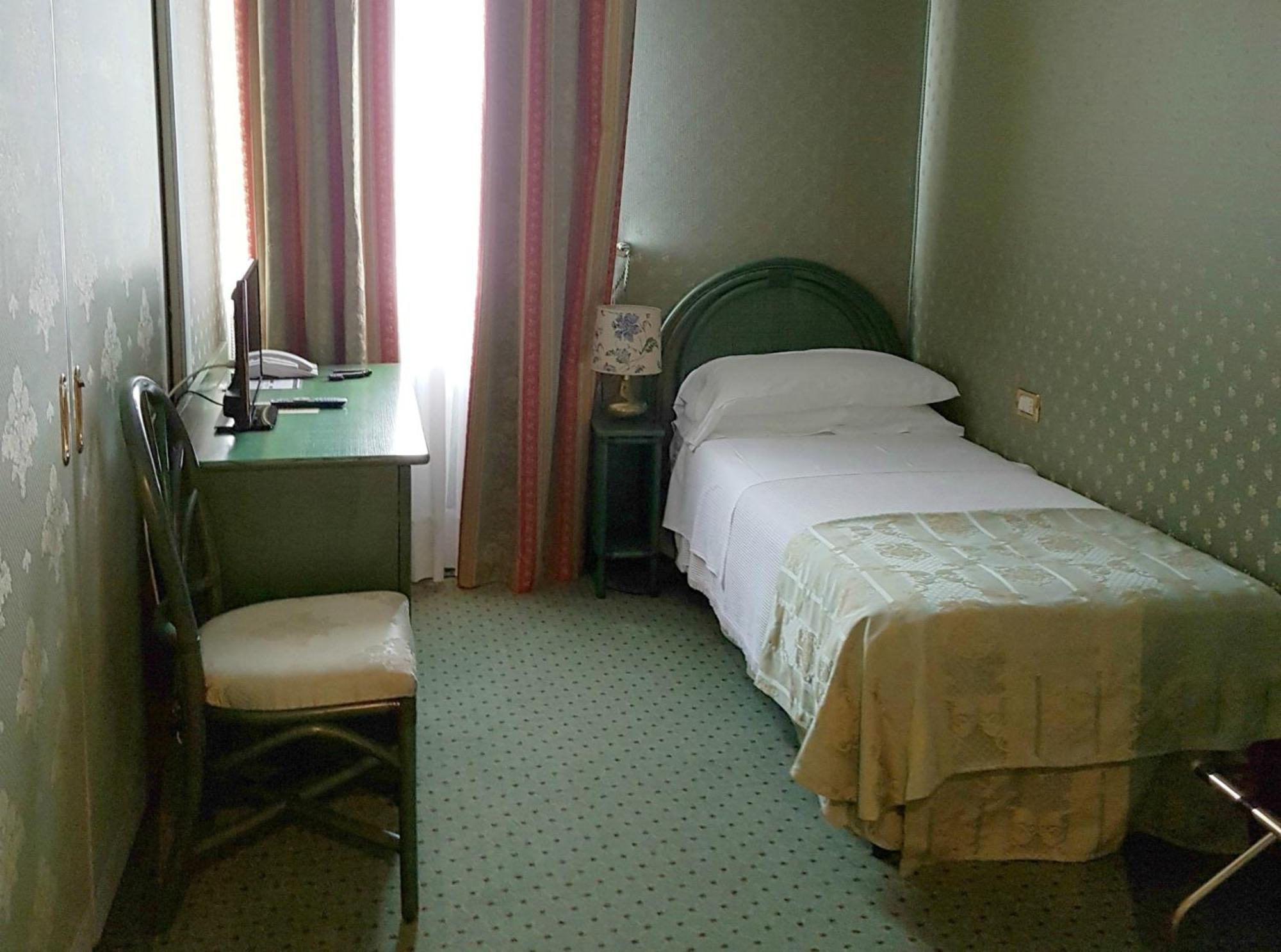 โรงแรมเบียซุตติ Lido di Venezia ห้อง รูปภาพ