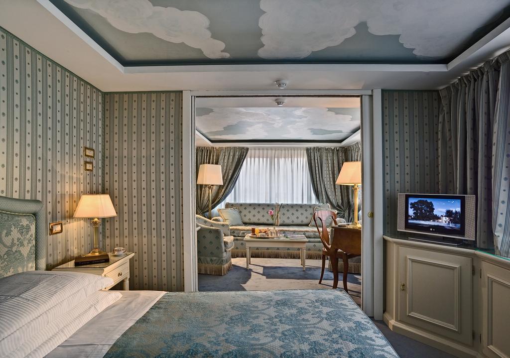 โรงแรมเบียซุตติ Lido di Venezia ภายนอก รูปภาพ